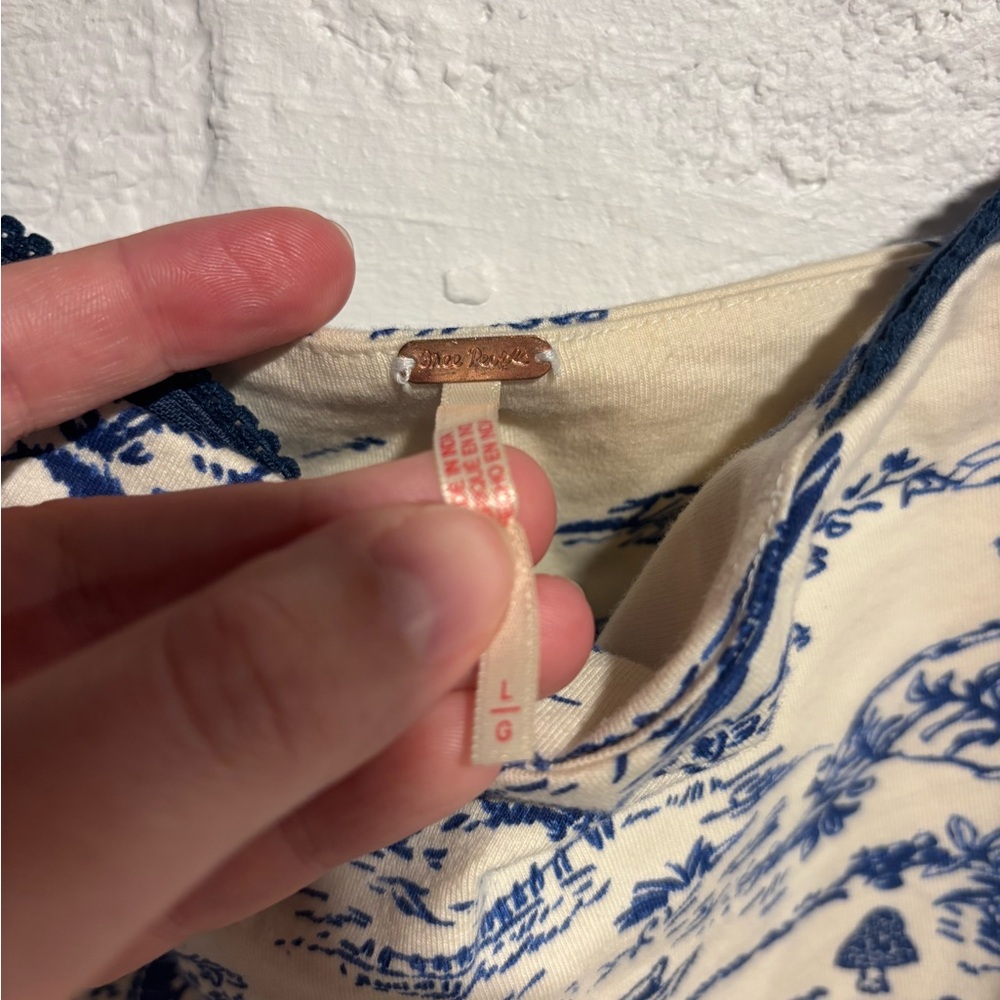 Free People Navy and Cream Tank Top - Picture 2 of 3